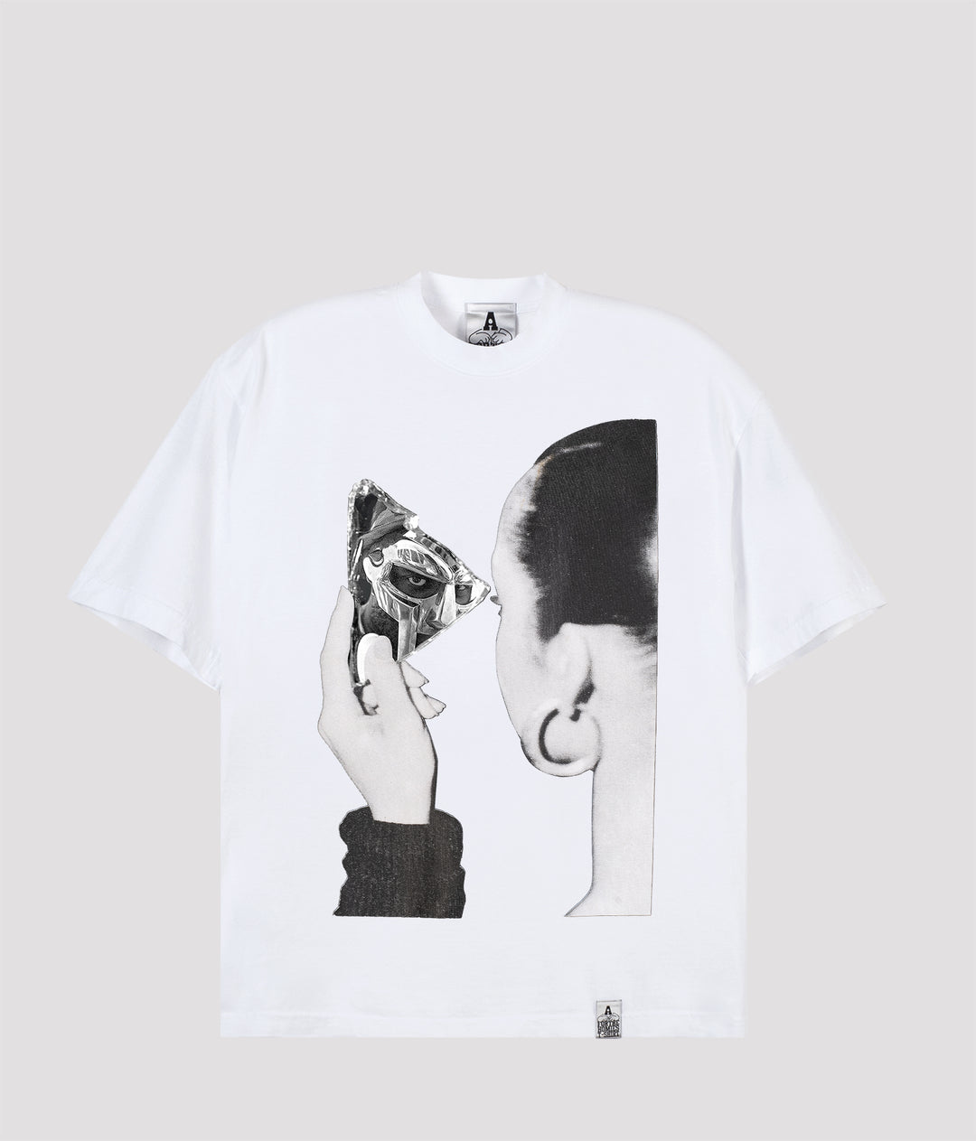 2 FLAWED T-Shirt