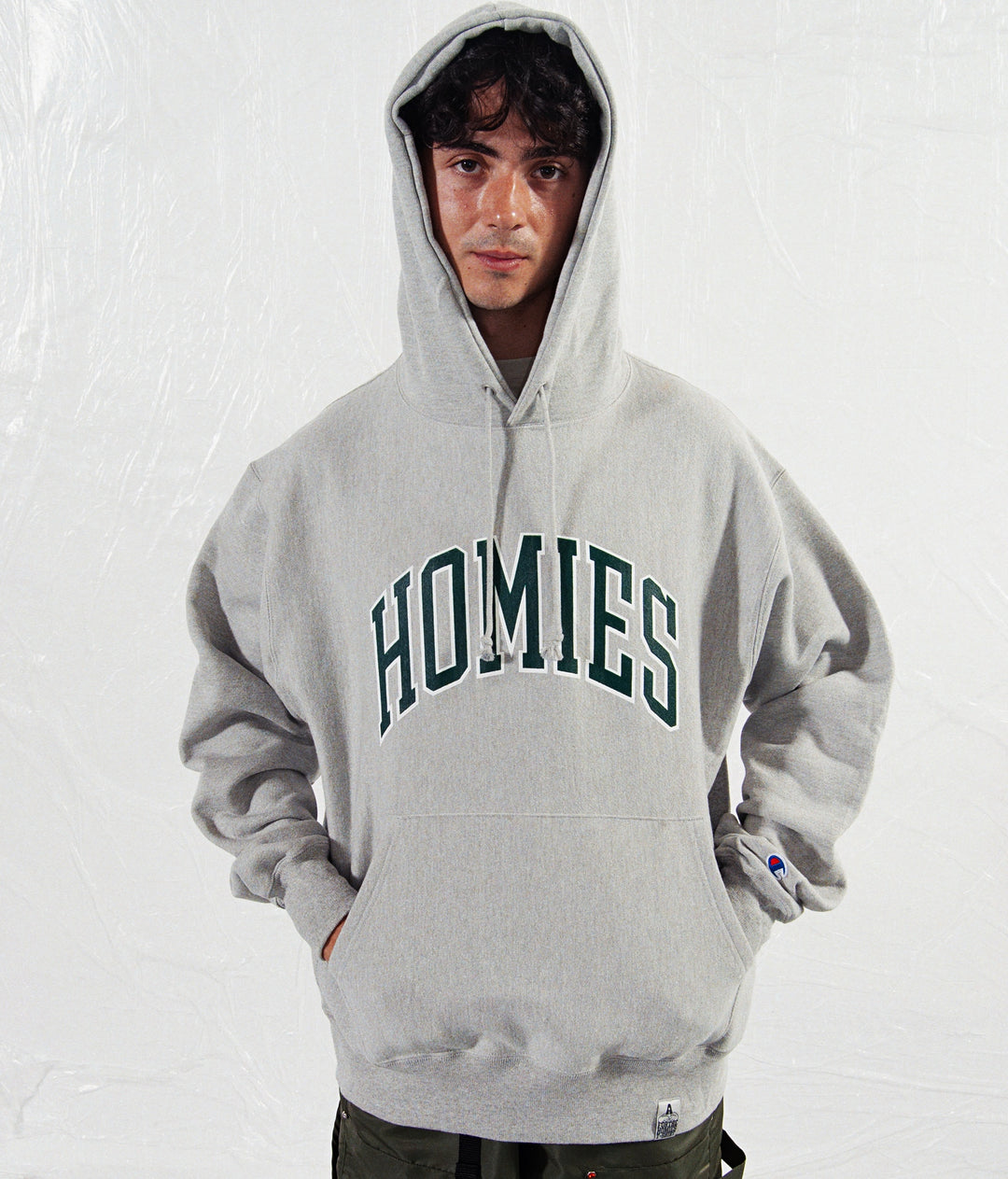 COLLEGIATE Pullover Sweat