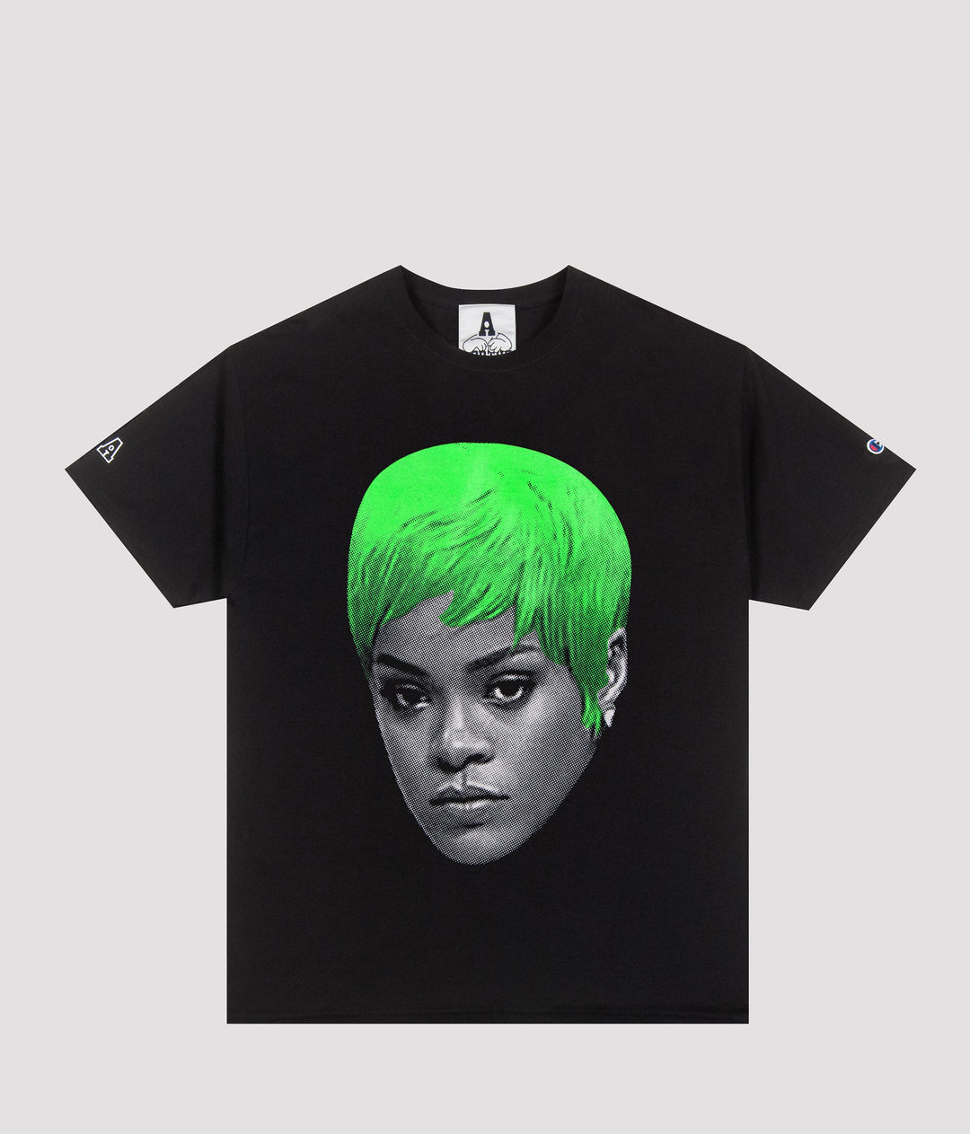 FEELIN' RIRI T-Shirt